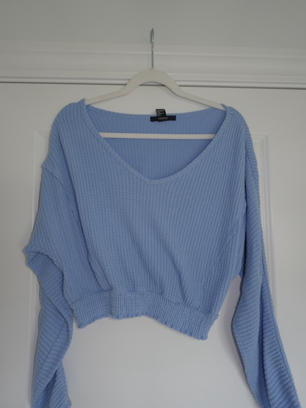 Forever 21 Powder Blue V-Neck Waffle Knit Cropped Sweater